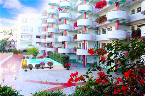 �ݷ�Сѧ����������   �����೤